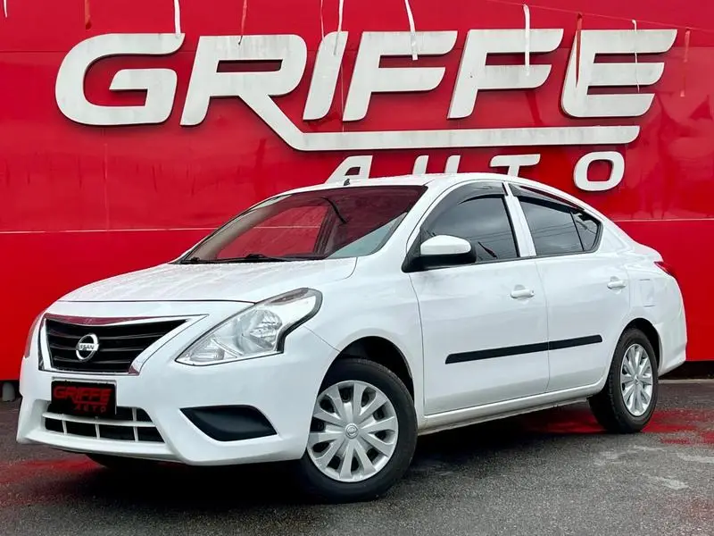 Nissan Versa 1.6 16V S FlexStart (Flex)