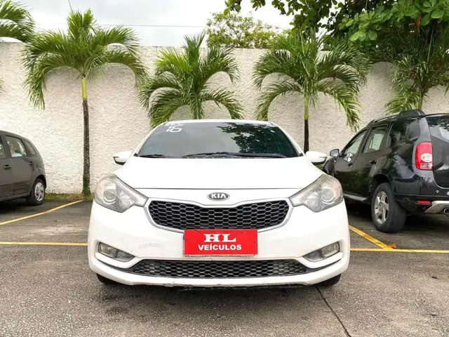 Carro Kia Cerato 2016 SX 1.6 (Aut) (Flex)
