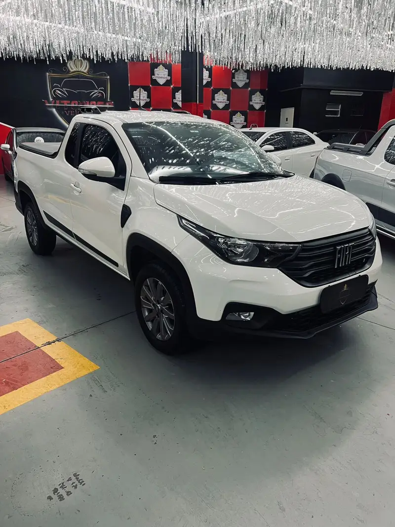 Fiat Strada Freedom 1.3 CS (Flex)
