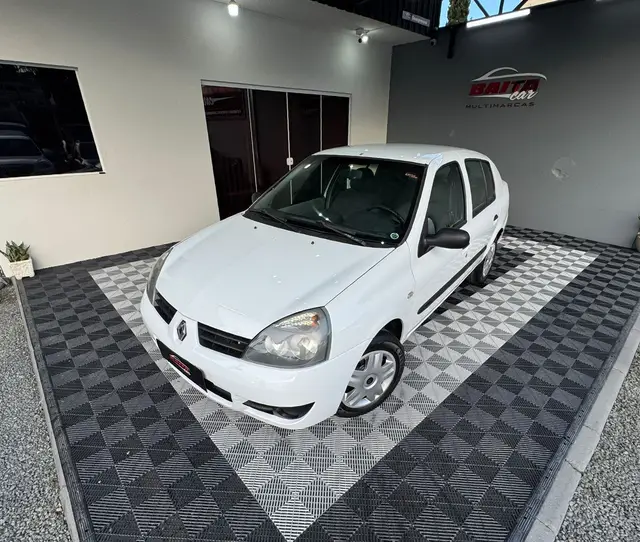 Carro Renault Clio Sedan 2008 Authentique 1.0 16V (flex)