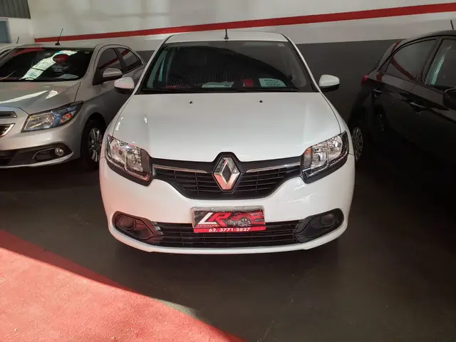 Carro Renault Logan 2015 Dynamique 1.6 8V
