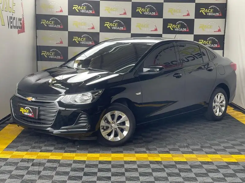 Chevrolet Onix Plus LT 1.0