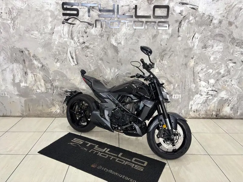 Suzuki V350
