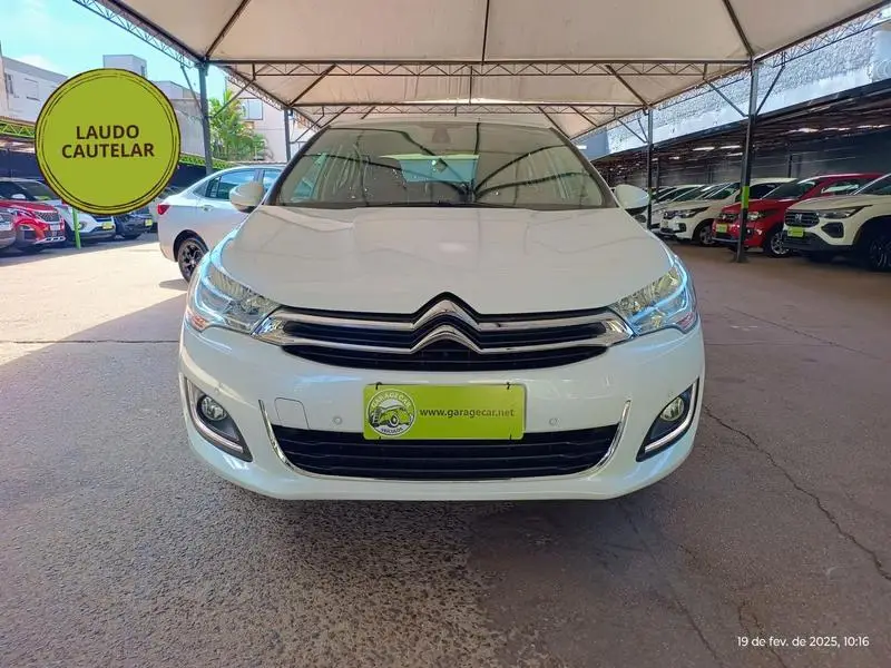 Citroën C4 Lounge Exclusive 1.6 THP (Aut)