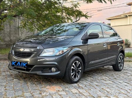 Onix 1.0 LT SPE/4