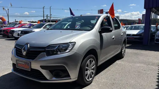 Renault Logan Zen 1.0
