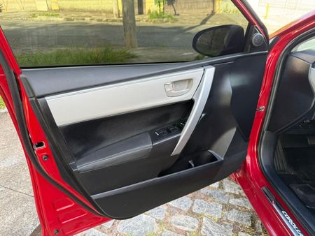 Corolla 2.0 XEi Multi-Drive S (Flex)
