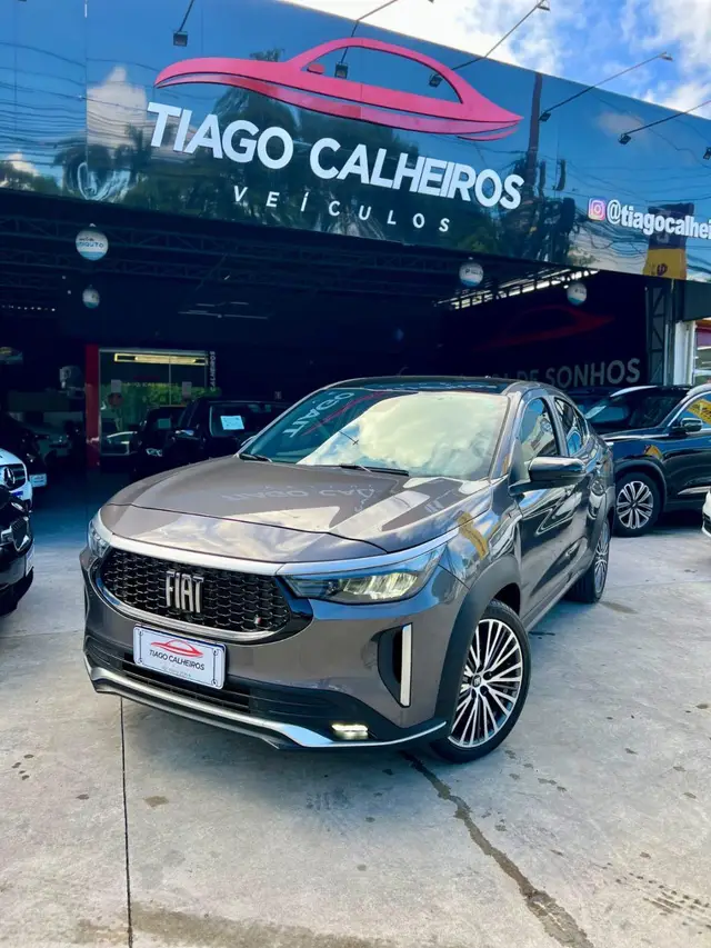 Carro Fiat Fastback 2024 Limited Edition Powered by Abarth
