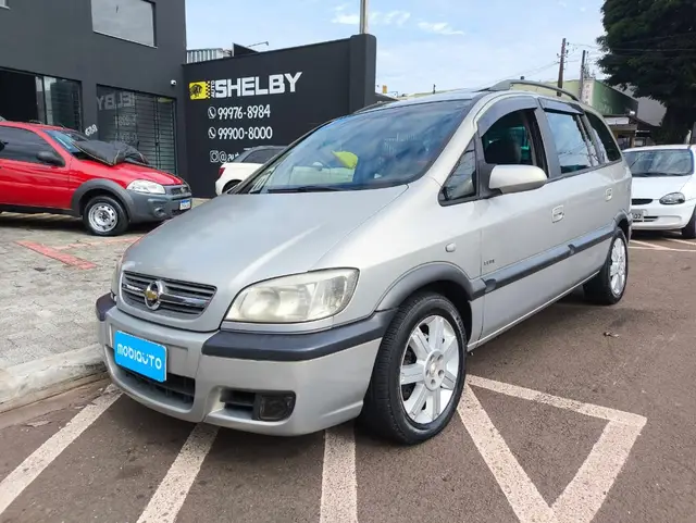 Carro Chevrolet Zafira 2005 Elite 2.0 (Flex) (Aut)