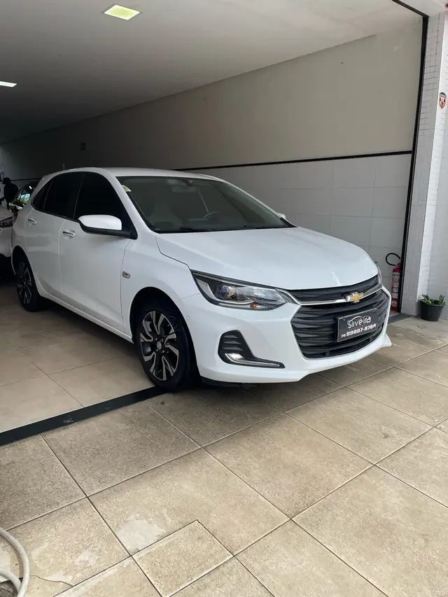 Carro Chevrolet Onix 2023 Premier 1.0 Turbo (Aut.)