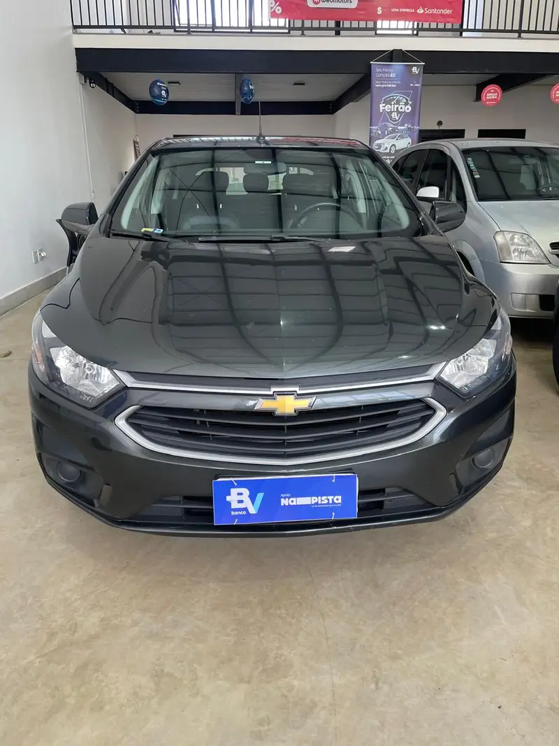 Chevrolet Onix 1.0 LT SPE/4