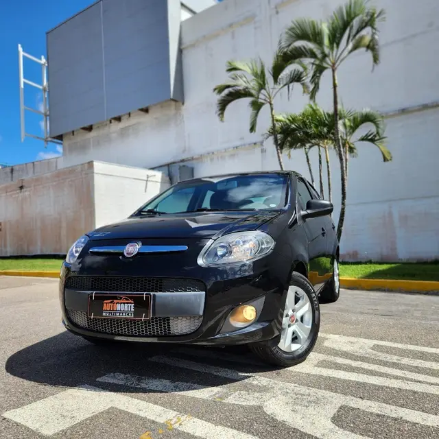 Carro Fiat Palio 2013 Attractive 1.0 8V (Flex)