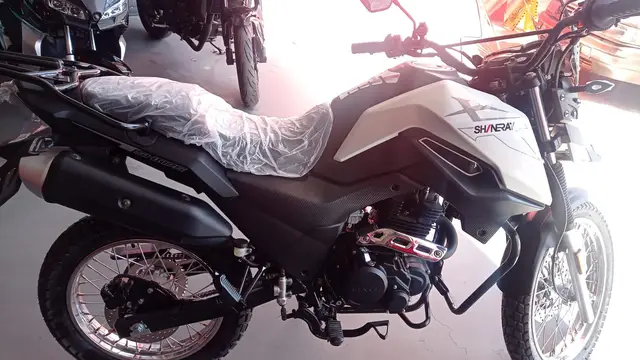 Carro Shineray SHI 175 2025 CBS