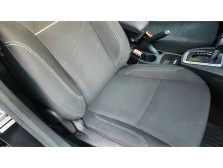 NewFiestaSedan 1.6 SE PowerShift (Flex)