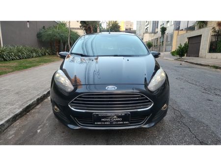 NewFiestaSedan 1.6 SE PowerShift (Flex)