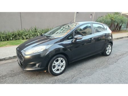 NewFiestaSedan 1.6 SE PowerShift (Flex)