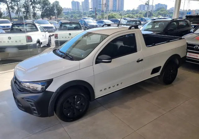 Carro Volkswagen Saveiro 2024 Robust CS 1.6