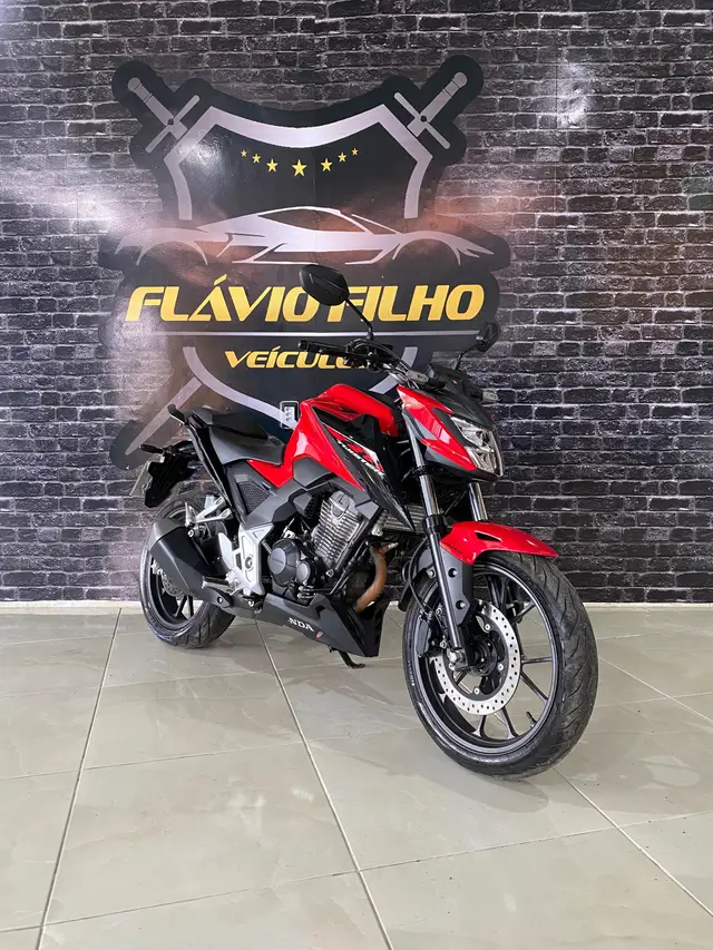 Moto Honda CB 300F Twister 2023 (CBS)