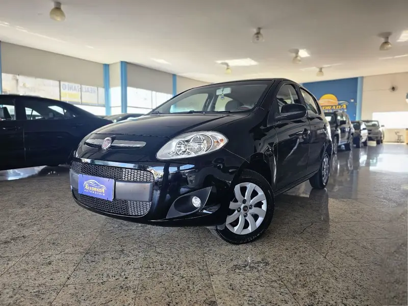 Fiat Palio Attractive 1.4 8V (Flex)