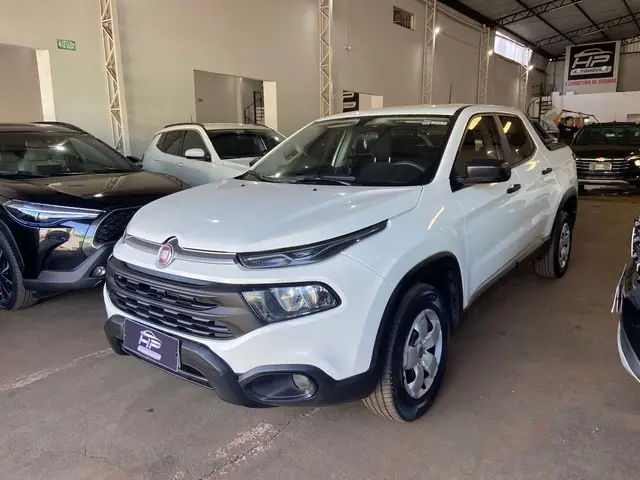 Carro Fiat Toro 2020 Endurance 1.8 MT5 FLEX 4P