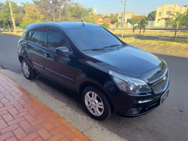 Carro Chevrolet Agile 2013 LTZ 1.4 8V (Flex)