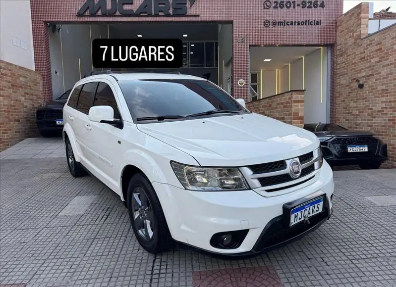 Fiat Freemont 2.4 16V Precision (Aut)