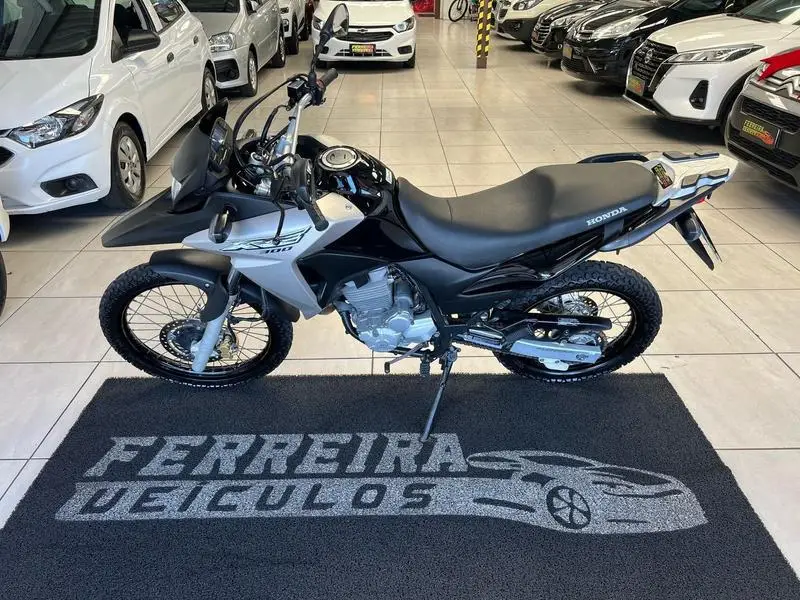 Honda XRE 300 (Flex)
