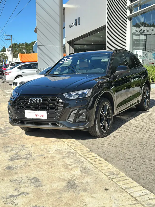Carro Audi Q5 2022 Performance 2.0 TFSIe S.Tr. Qt (Hib.)