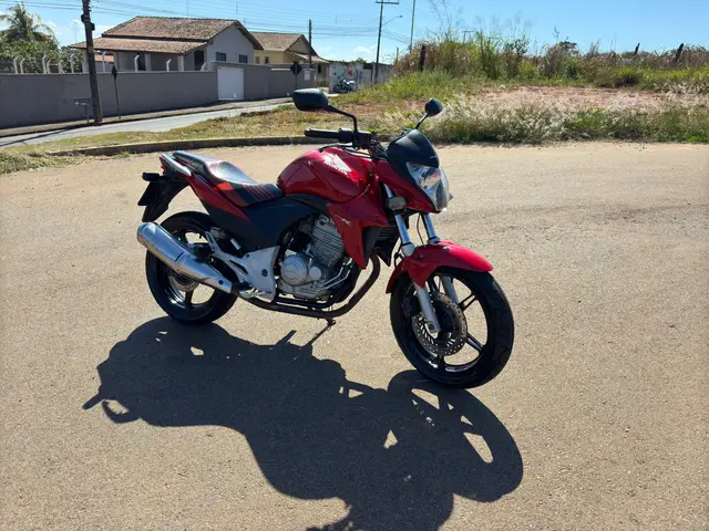 Carro Honda CB 300R 2014 (ABS)