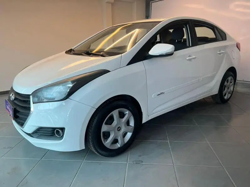 Hyundai HB20S 1.6 Comfort Plus (Flex)