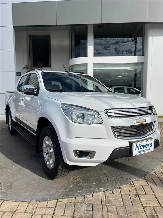 Carro Chevrolet S10 Cabine Dupla 2014 S10 2.4 LT 4x2 (Cab Dupla) (Flex)