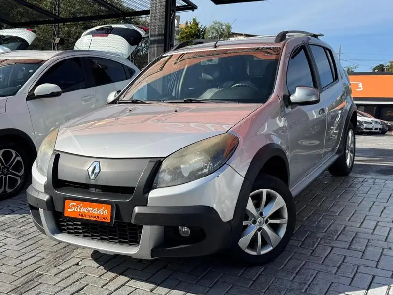 Renault Sandero Authentique 1.0 16V (flex)
