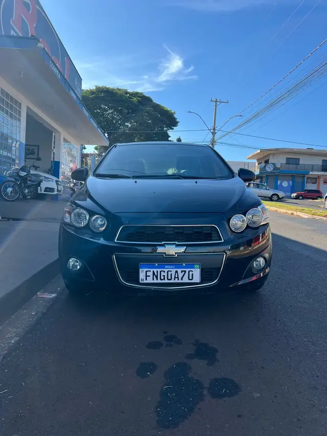 Carro Chevrolet Sonic Sedan 2012 LTZ (Aut)