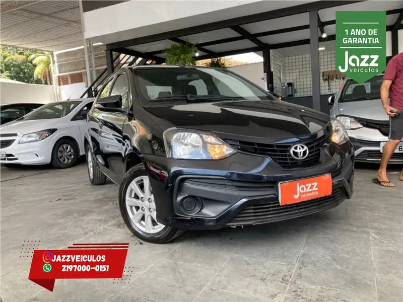 Toyota Etios X Plus 1.5 (Flex)