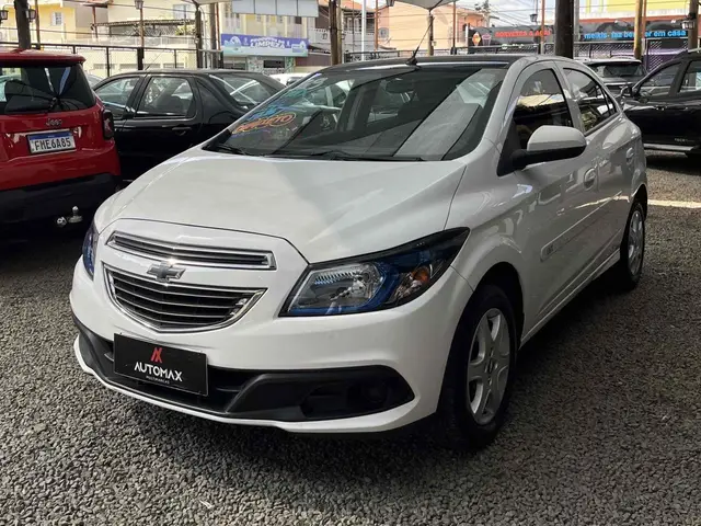 Carro Chevrolet Onix 2013 1.0 LT SPE/4