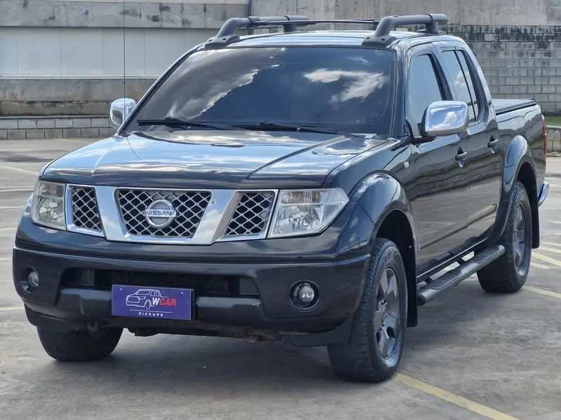 Nissan Frontier LE 4x4 2.5 16V (cab. dupla) (aut)