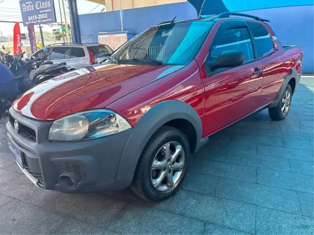 Carro Fiat Strada 2015 Trekking 1.6 16V (Flex) (Cabine Dupla)