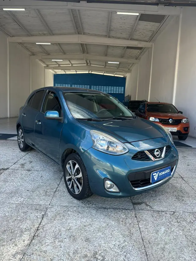Carro Nissan March 2015 1.6 16V SL (Flex)