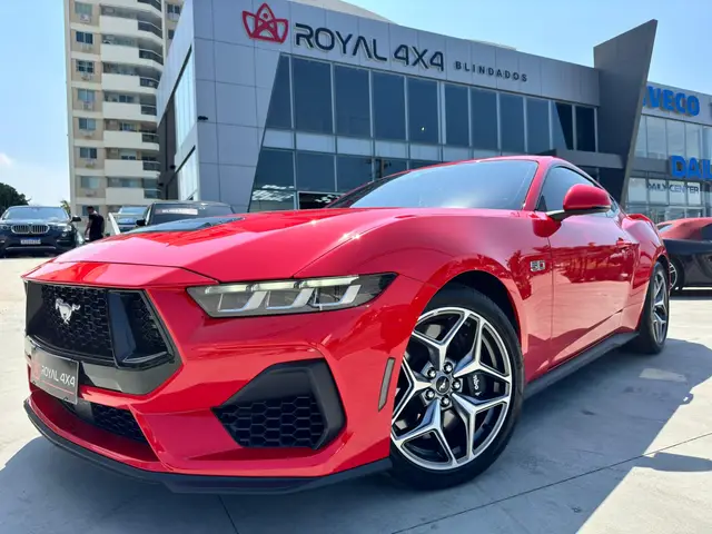 Carro Ford Mustang 2024 GT Performance