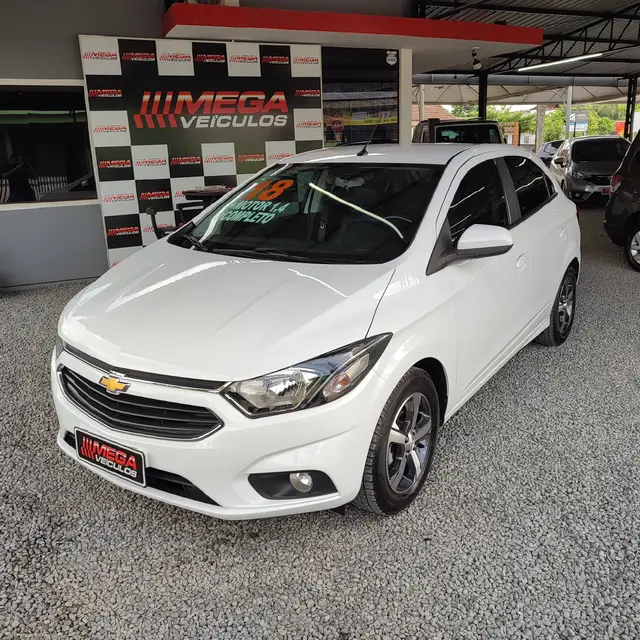 Carro Chevrolet Onix 2018 1.4 LTZ SPE/4 (Aut)
