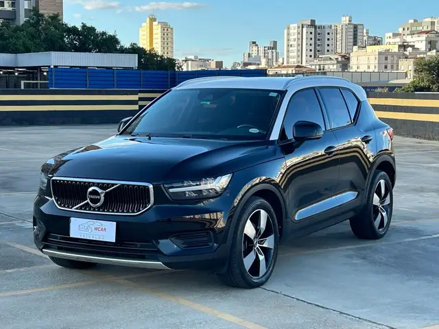 Carro Volvo XC40 2018 2.0 T5 Momentum AWD