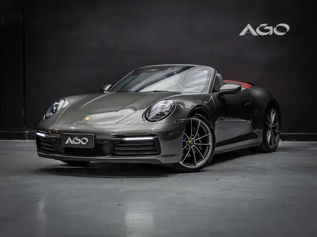 Carro Porsche 911 Cabriolet 2022 Carrera