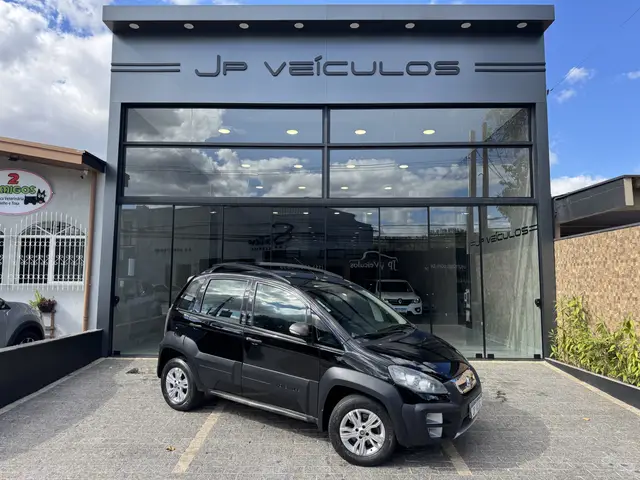 Carro Fiat Idea 2012 Adventure 1.8 16V E.TorQ (Flex)