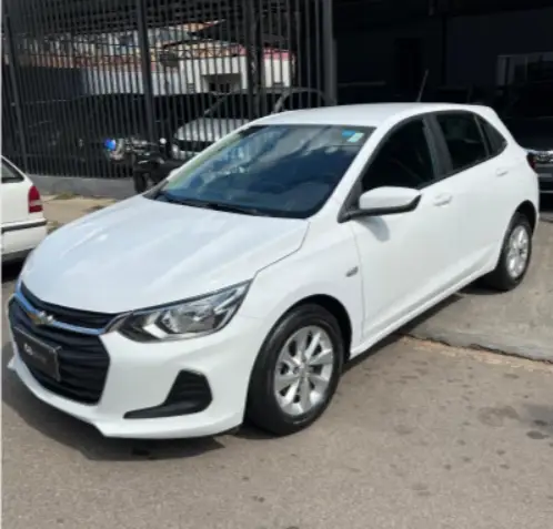 Carro Chevrolet Onix 2023 LT 1.0