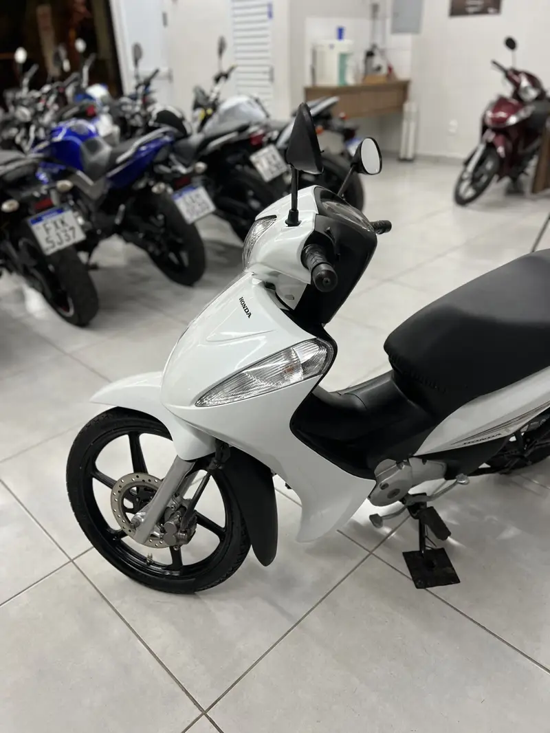 Honda Biz 125i Flex