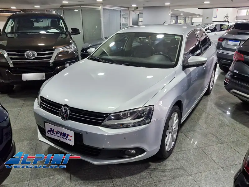 Volkswagen Jetta 2.0 Comfortline Tiptronic (Flex)
