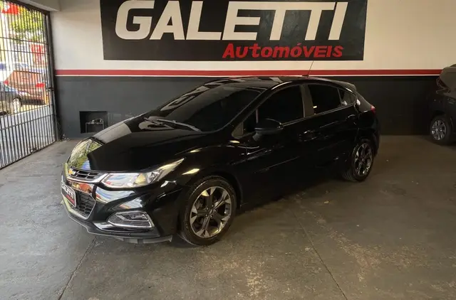 Carro Chevrolet Cruze 2019 HB Black Bow Tie 1.4 TB Flex Aut.