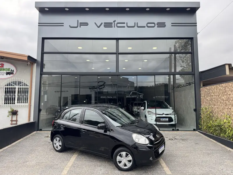 Nissan March 1.0 16V S (Flex)