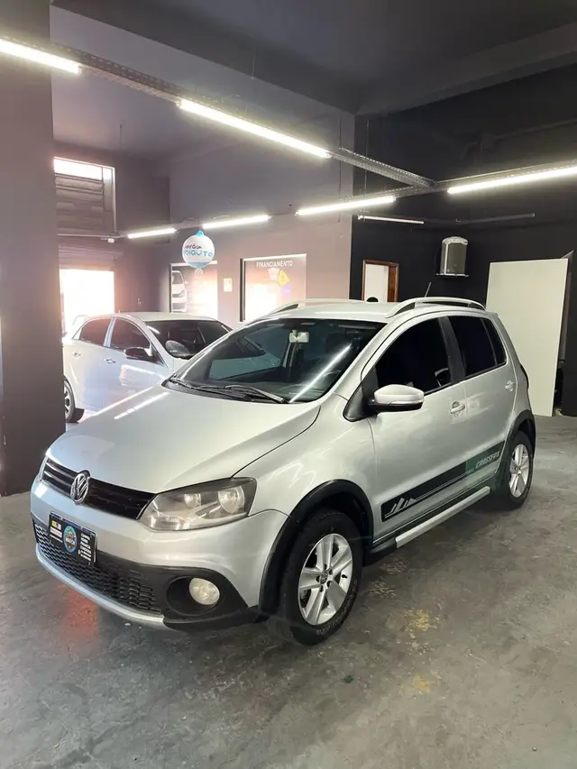 Carro Volkswagen CrossFox 2011 1.6 (Flex)