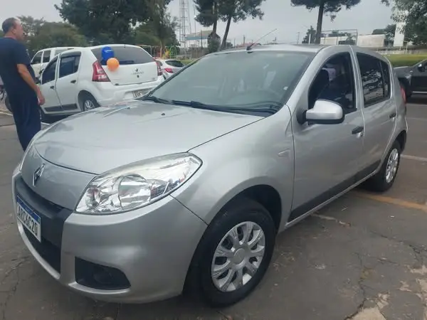 Carro Renault Sandero 2012 Expression 1.0 16V (flex)